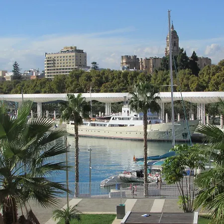 Inmalaga Uncibay *